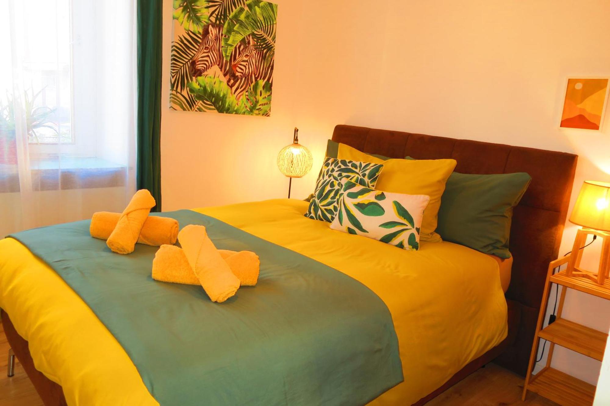 5-Zimmer-Appartement In Historischer Privatvilla, Meran Zentrum, Kostenloser Parkplatz Екстериор снимка