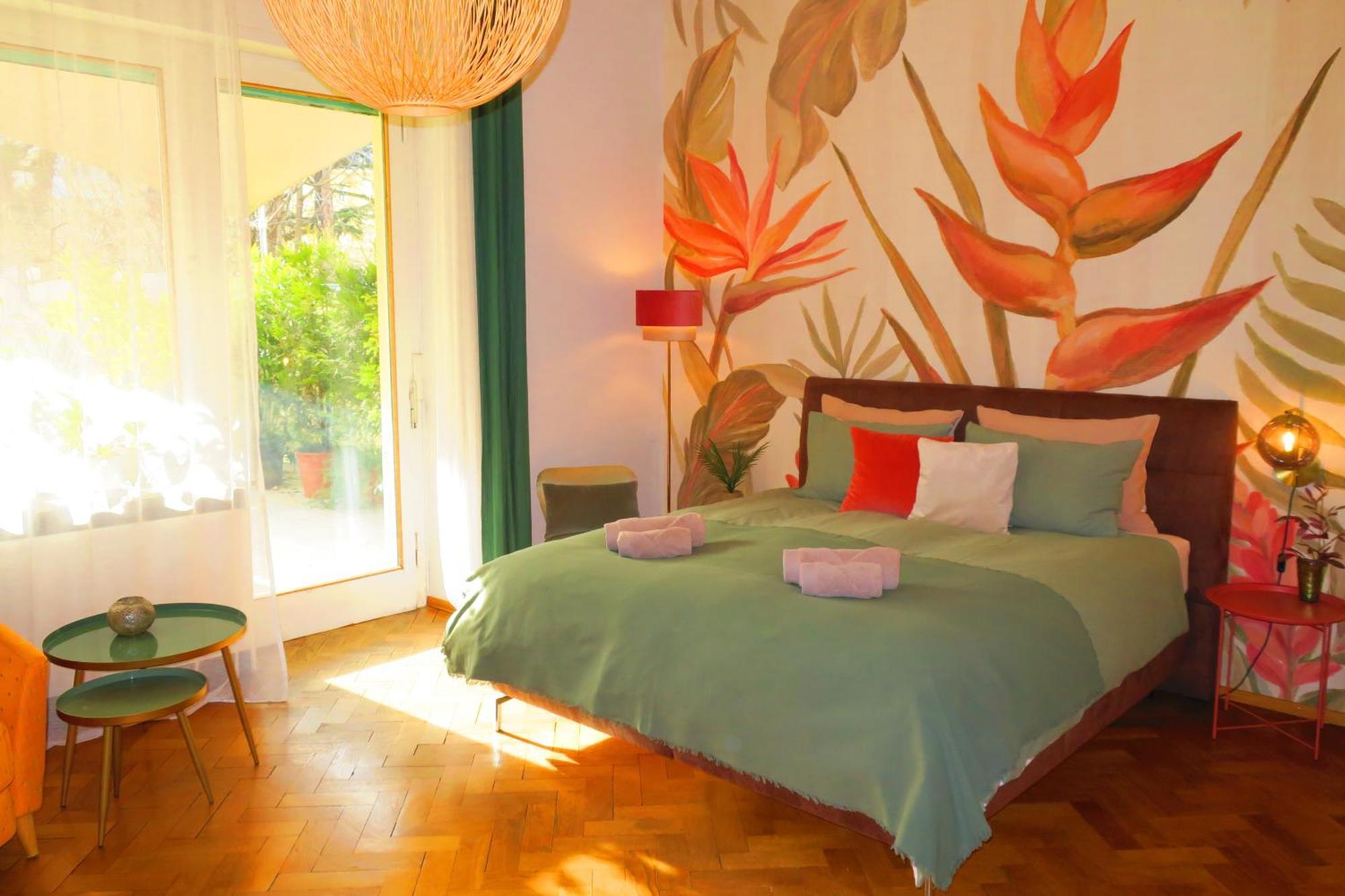 5-Zimmer-Appartement In Historischer Privatvilla, Meran Zentrum, Kostenloser Parkplatz Екстериор снимка