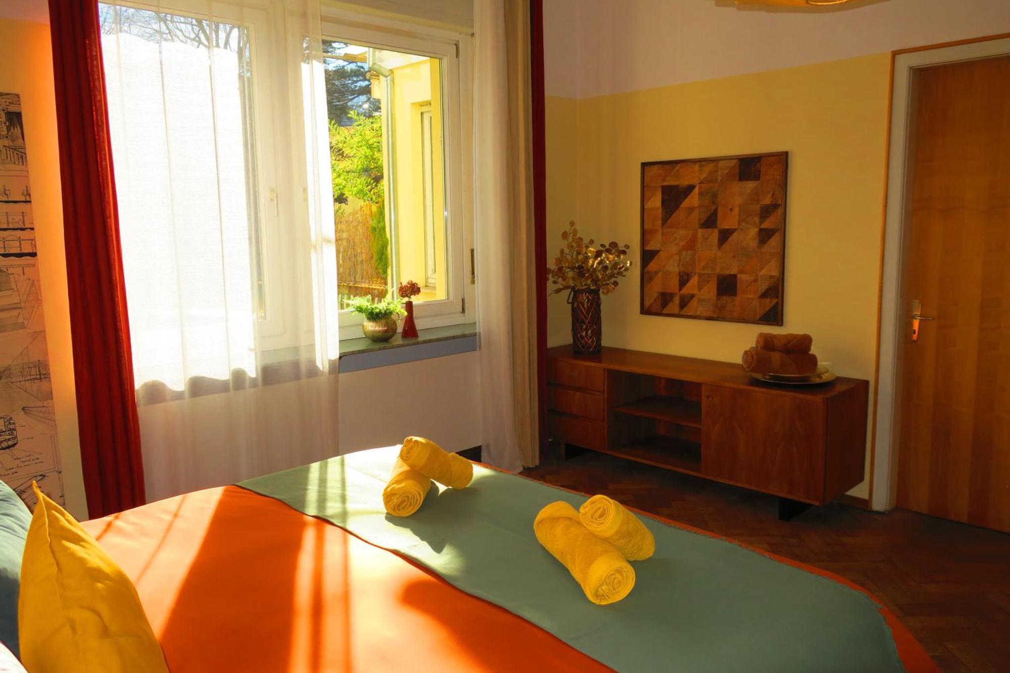 5-Zimmer-Appartement In Historischer Privatvilla, Meran Zentrum, Kostenloser Parkplatz Екстериор снимка